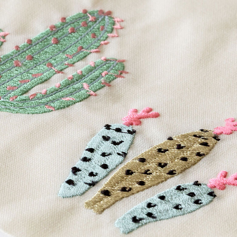 ベトナムならではの美しい刺繍