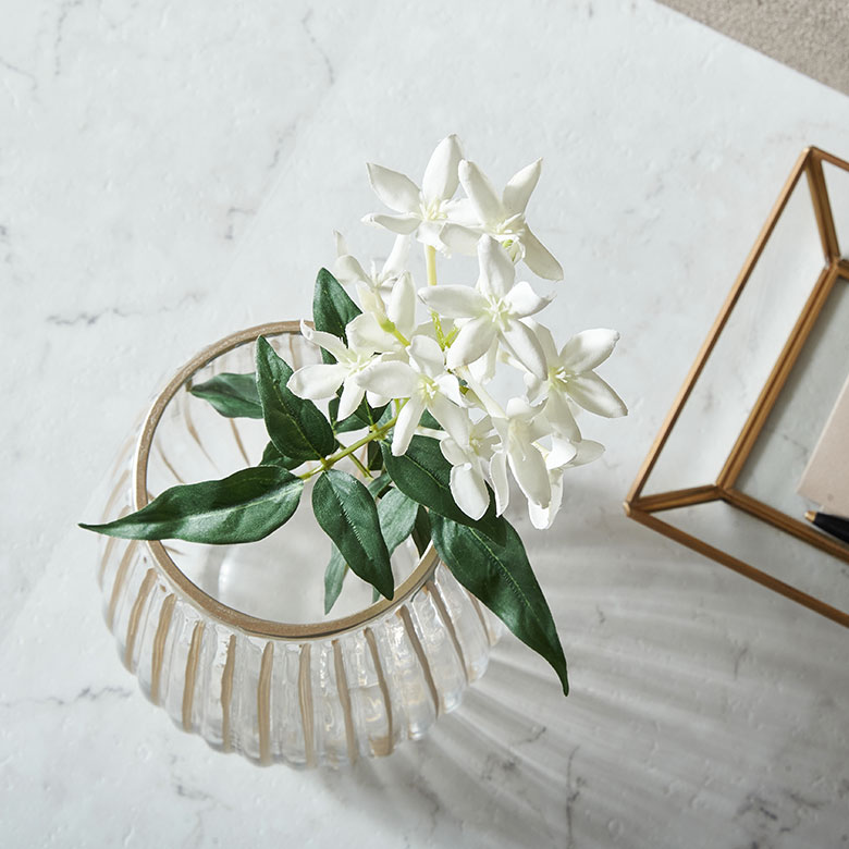 ジャスミン、お手入れいらずの気軽なアーティフィシャルフラワー