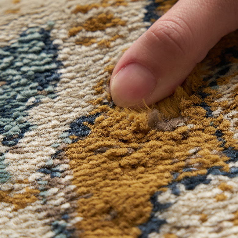 繊維の中で最も軽く、摩擦に強いポリプロピレンを100％使用