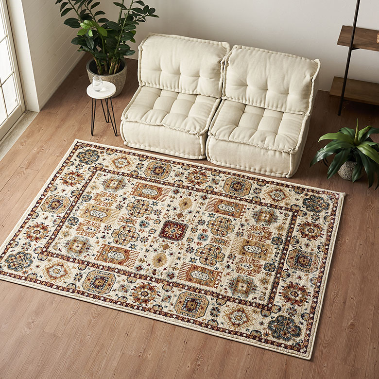 トライバル柄のペルシャ絨毯風デザイン