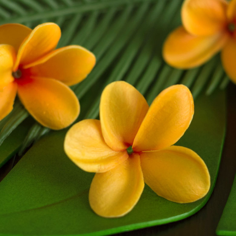 枯れないリアルな造花植物