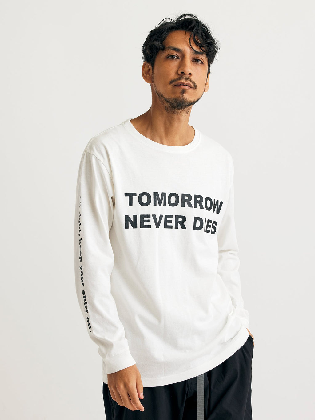 Tシャツ メンズ 長袖 ロンT TOMMORO NEVER DIES ロングスリーブTシャツ ブランド 海 プール 夏物 春 夏 秋 アウトドア 水着  S M L XL RadBlue