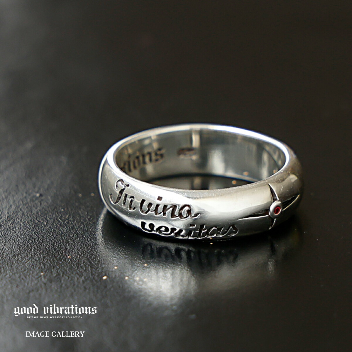 なっつんさんのルビーのシルバー手作りリングです。他の方は購入しないでください。 なっつんさんのルビーのシルバー手作りリングです。他の方は購入しない