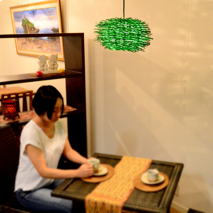 アジアン 天井照明 ラタン とげとげ -グリーン- 吊り下げ ナチュラル