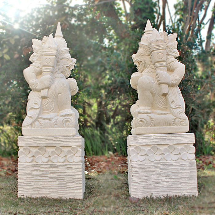石像 ラクササ＆台座 左右セット 全長51cm 魔除け 守り神 バリ島