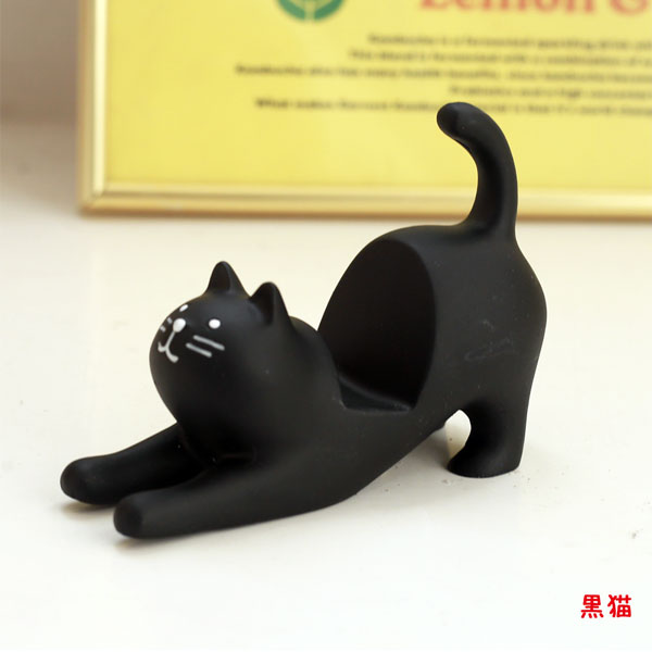 レジン製 猫ちゃん スマートフォンスタンド 全2カラー 黒猫 三毛猫