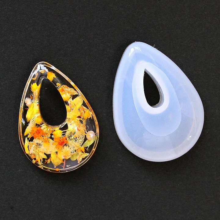 レジン シリコン型 しずく 小 半立体 約39×52mm 1個 : あとりえほのか