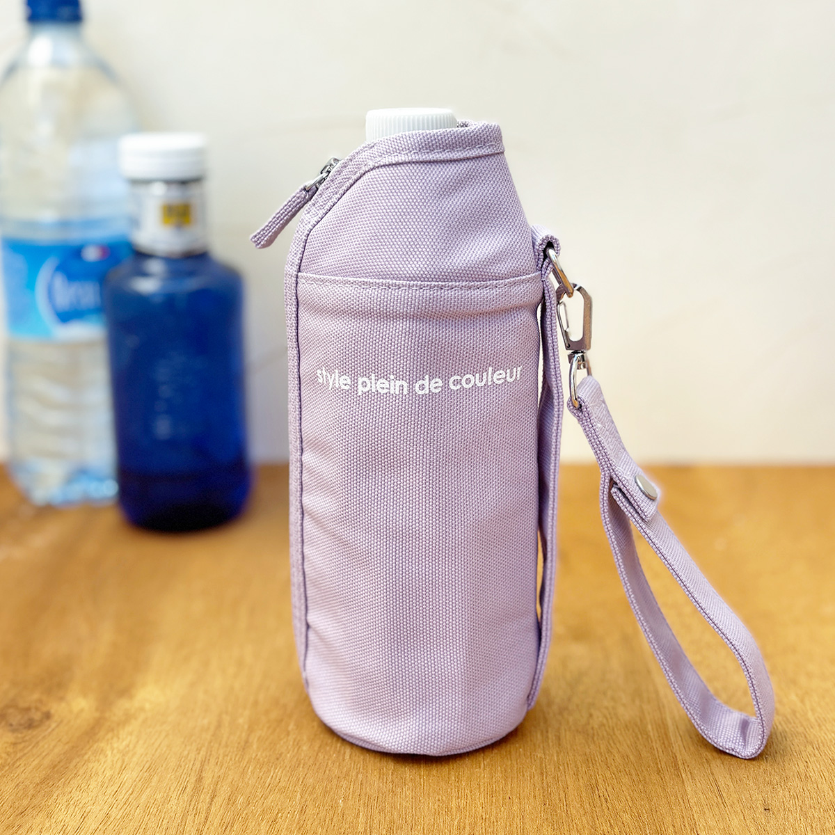 新色 600ml対応ペットボトルホルダー ペットボトルカバー ボトルケース ボトルホルダー ドリンクホルダー 保冷 保温 無地 スポーツ 登山 通勤 子供 キッズ 遠足 |  | 08
