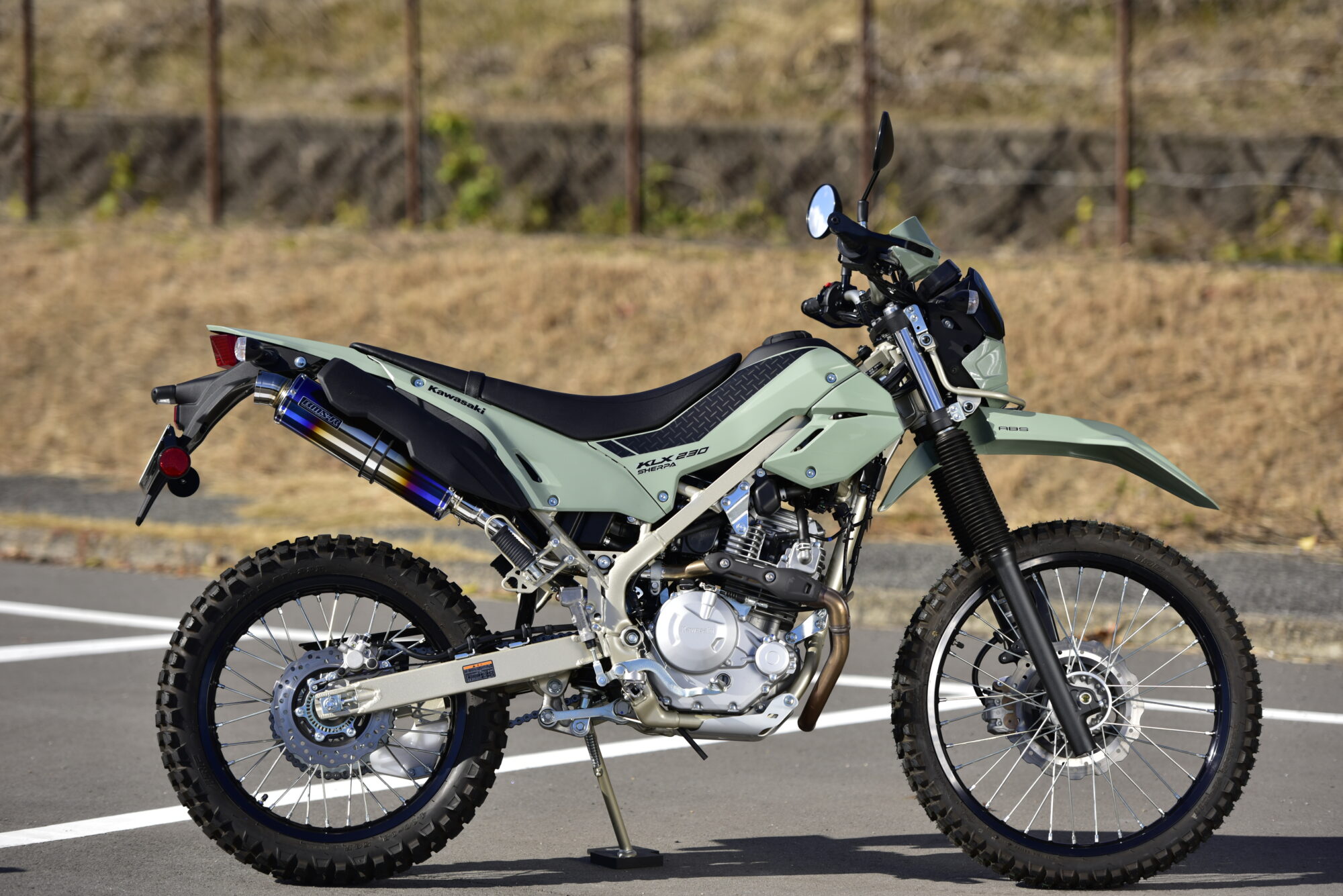 klx230 マフラー（バイク用 スリップオンマフラー）｜マフラー｜バイク