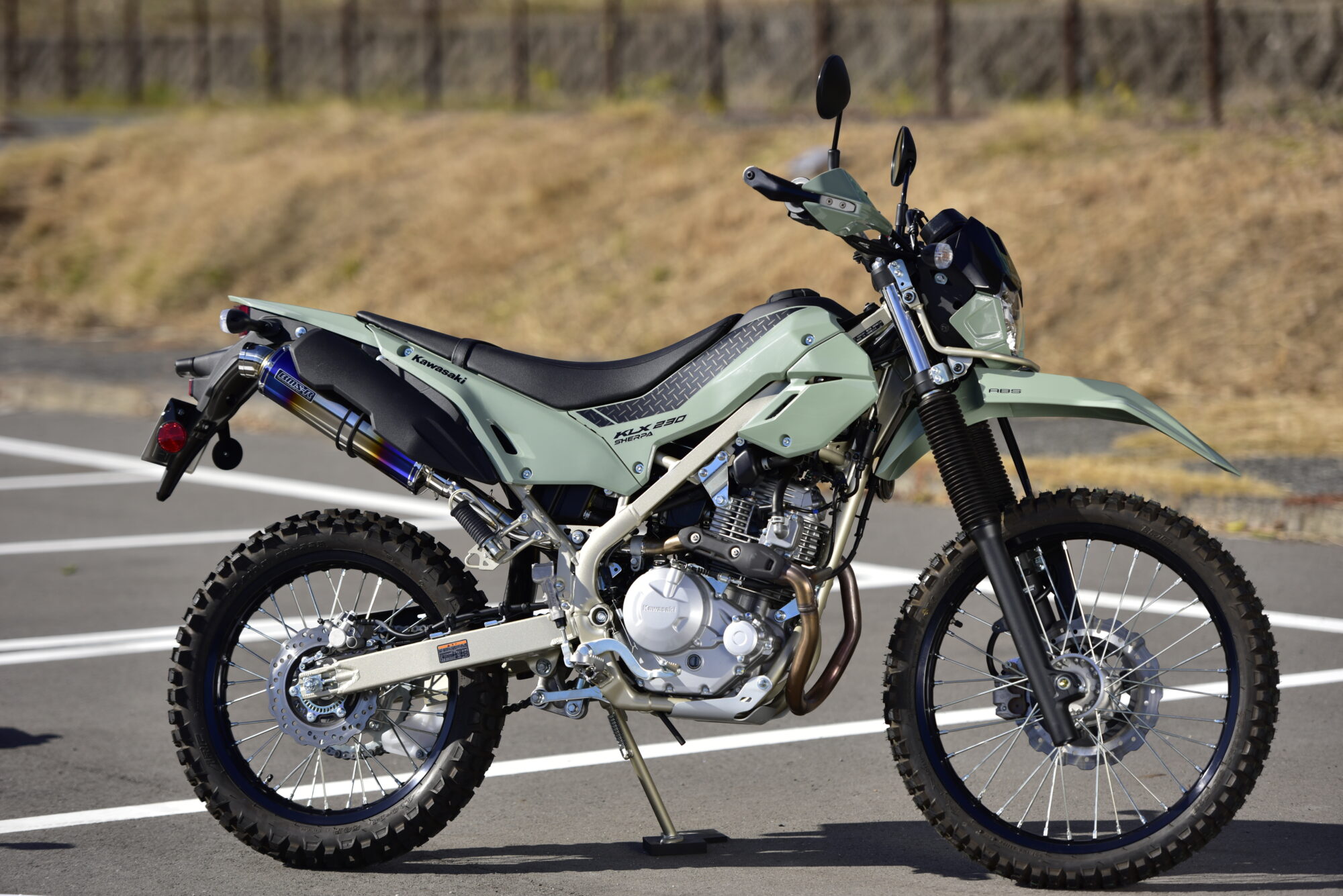 klx230 マフラー（バイク用 スリップオンマフラー）｜マフラー｜バイク