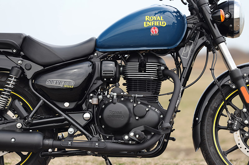 SP TADAO SP忠男マフラー ROYAL ENFIELD 2022~METEOR350 (ME3EMJ15) POWERBOXナロータイプ ブラックエディション CL3-PB-01_4