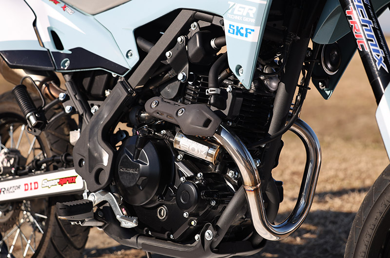 SP忠男 SP TADAO SP忠男マフラー 25~KLX230SM (8BK-LX232A) POWERBOX