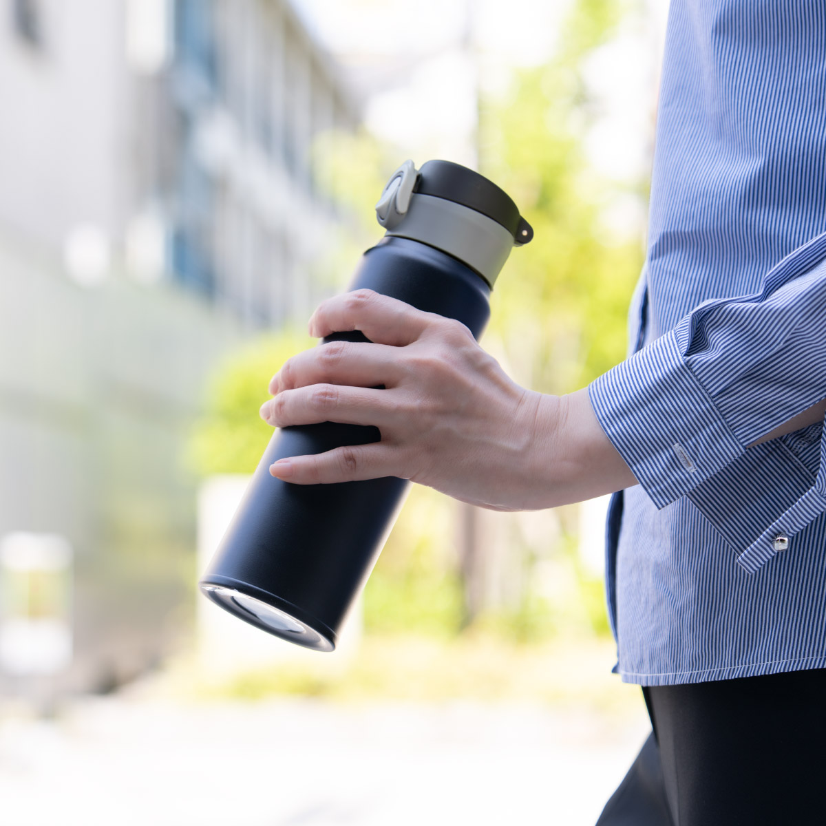 Atlas 水筒 600mL 保温 保冷 真空断熱 分解して洗える 超軽量