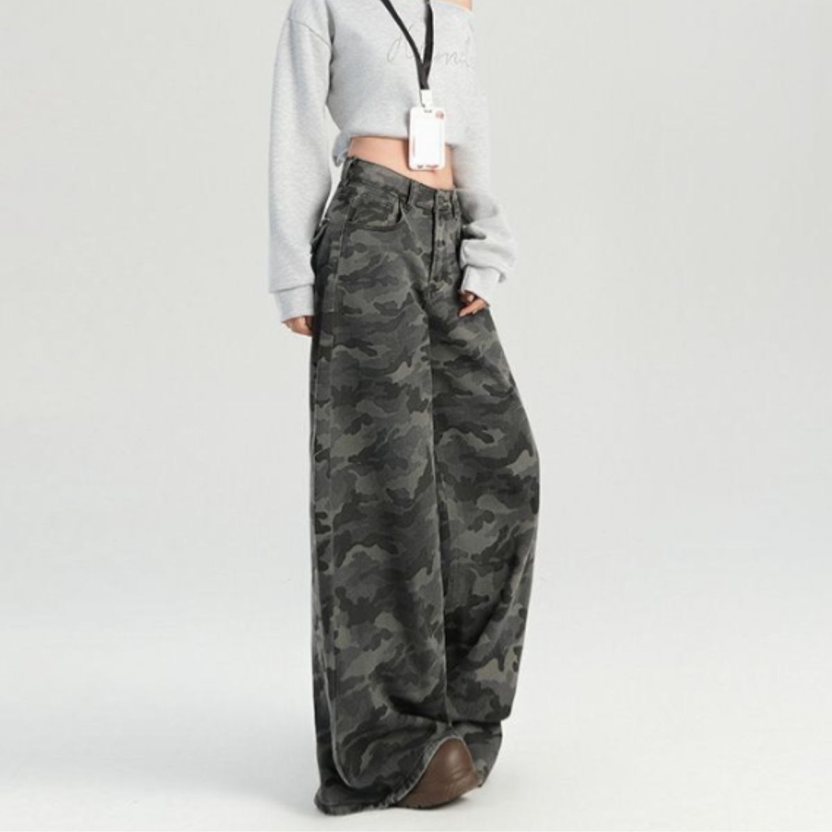 Belle Cie（ベルシー） ワイドパンツ Y2K 迷彩 カモフラ 総柄