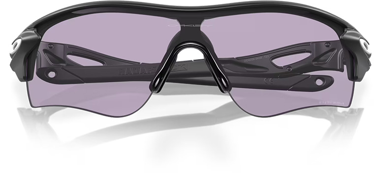 オークリー　サングラス