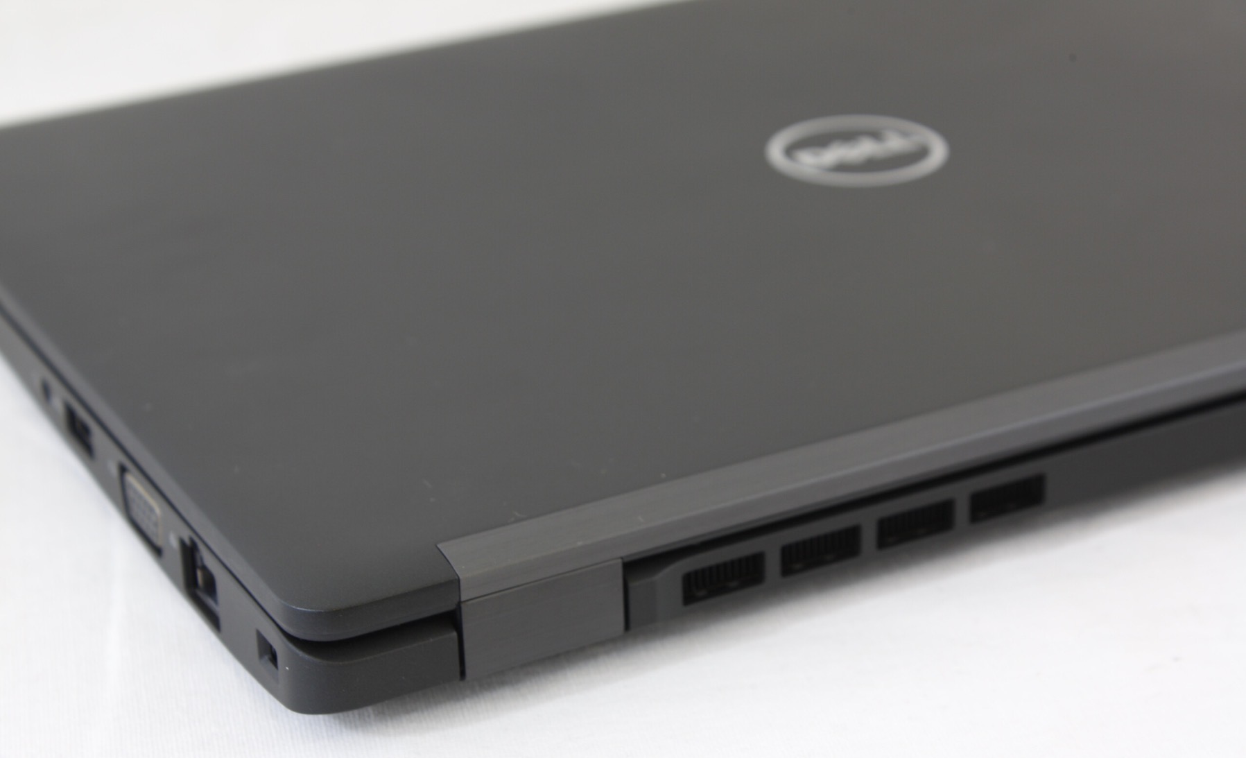 Latitude（Dell） パソコン ノートパソコン 中古 DELL LATITUDE
