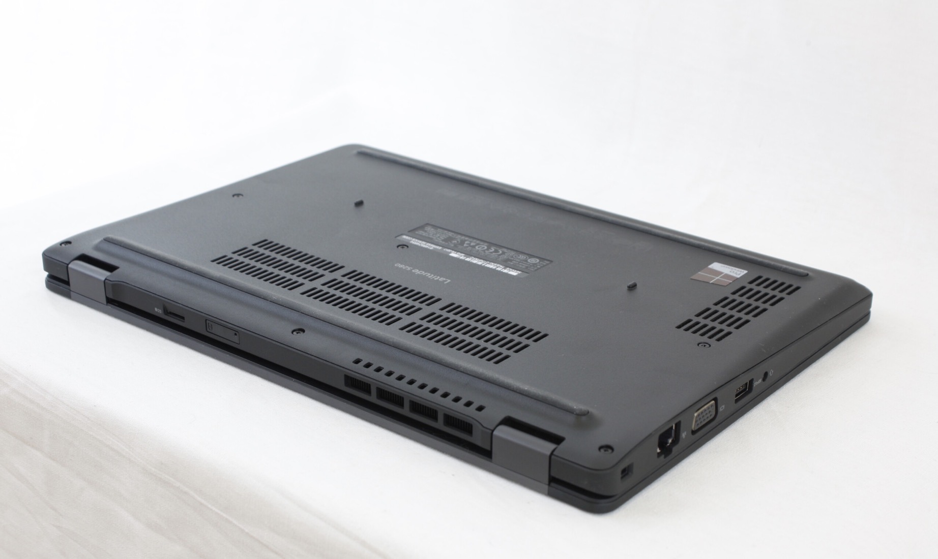 Latitude（Dell） パソコン ノートパソコン 中古 DELL LATITUDE