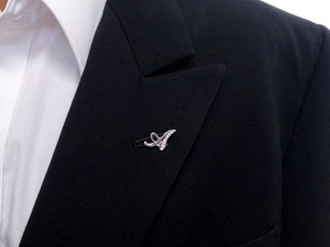 メンズ プラチナピンブローチ ダイヤモンド ラペルピン 選べるイニシャル ブローチ ダイヤ 0.07ctブローチ 筆記体 タイタック タイピン タックピン メンズ プラチナピンブローチ ダイヤモンド ラペルピン 選べるイニシャル ブローチ ダイヤ 0.07ctブローチ 筆記体 タイタック タイピン タックピン