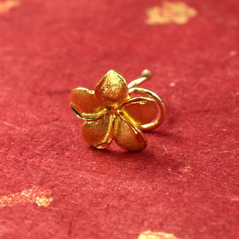 24金 ピアス ネックレス 2点セット 純金 福袋 プルメリア ペンダントトップ 片耳 キャッチのいらないピアス イエローゴールドk18 あすつく 送料無料 24金 ピアス ネックレス 2点セット 純金 福袋 プルメリア ペンダントトップ 片耳 キャッチのいらないピアス イエローゴールドk18 あすつく 送料無料