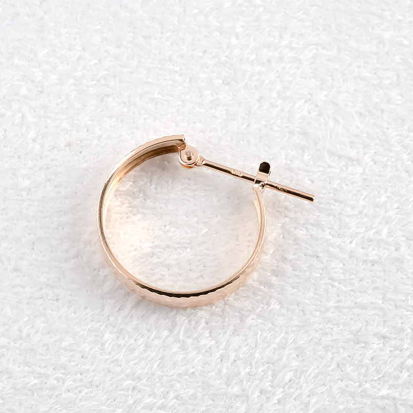 ジュエリー工房アトラス 18金 ピアス 片耳 フープピアス リング カット