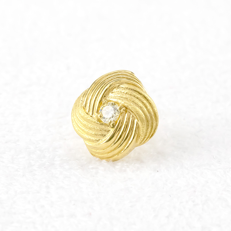 24金 ピアス 純金 イエローダイヤモンド 片耳ピアス 水引 キャッチのいらないピアス イエローゴールドk18 18金 和風 キャッチナッシャー 送料無料 saleの画像