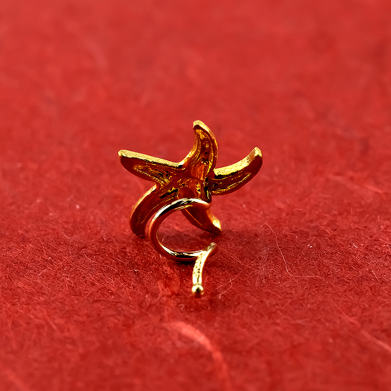 24金 ピアス 純金 片耳ピアス ヒトデ キャッチのいらないピアス イエローゴールドk18 18金 地金 キャッチナッシャー 簡単装着 マリン 送料無料 saleの画像