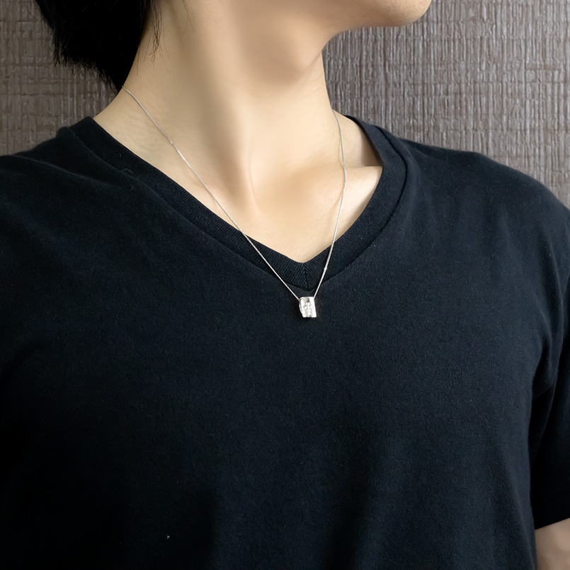 プラチナ ネックレス トップ メンズ クロス ダイヤモンド pt900 ペンダント シンプル プチネックレス 男性 ダイヤ トレジャーハンター 送料無料 セール saleの画像