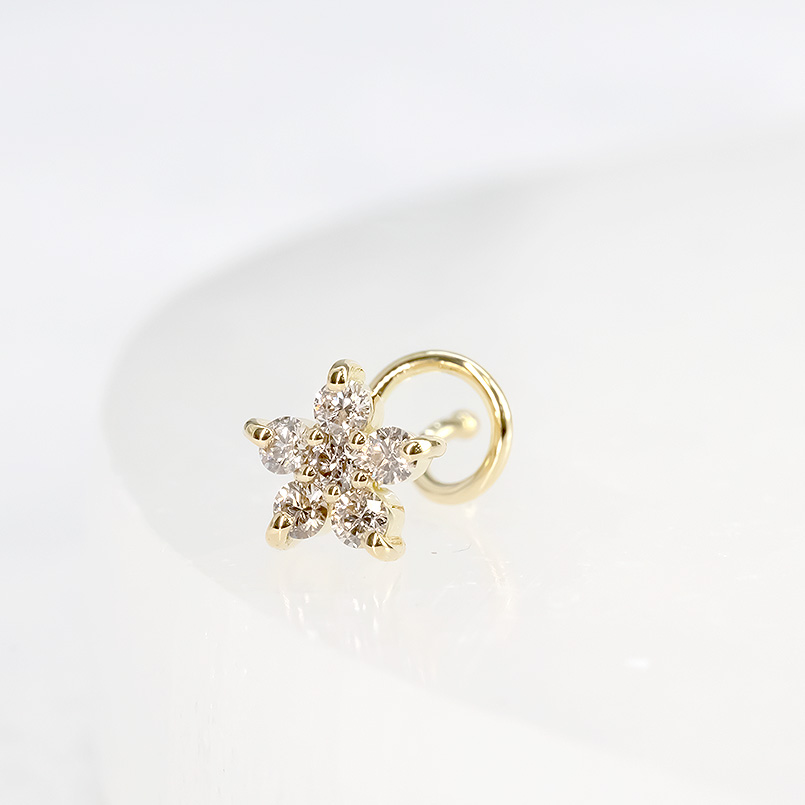 18金 片耳ピアス ダイヤモンド 03ct 花 キャッチのいらないピアス レディース イエローゴールドk18 キャッチナッシャー つけっぱなし あすつく 送料無料 saleの画像