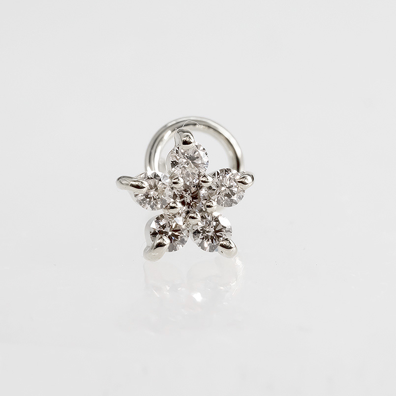 プラチナ 片耳ピアス ダイヤモンド 03ct 花 キャッチのいらないピアス レディース pt900 キャッチナッシャー つけっぱなし あすつく 送料無料 saleの画像