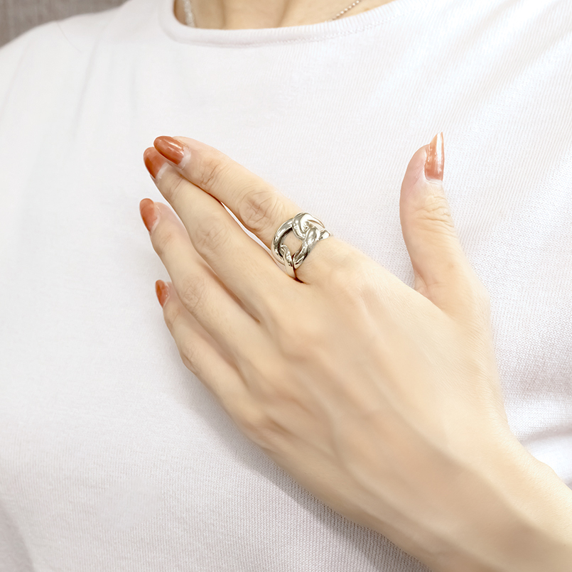 婚約指輪 安い プラチナ リング レディース 指輪 pt900 ピンキーリング 幅広 透かし 地金 大人 女性 人気 送料無料 セール SALE｜atrus｜02