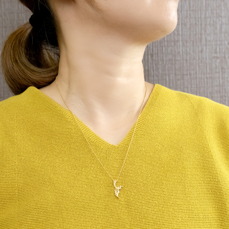 18金 ネックレス トップ ホエールテール 2way ハワイアン レディース イエローゴールドk18 ペンダント 地金 チェーン 女性 マリンモチーフ 送料無料 セール saleの画像