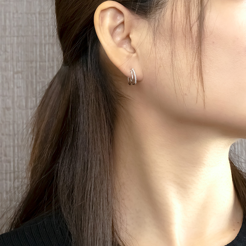 プラチナ ピアス ペア ダイヤモンド 2連 フープピアス リング 中折れ式 レディース pt900 シンプル 女性 人気 あすつく 送料無料 セール saleの画像