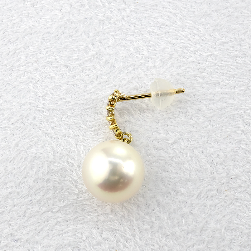 18金 ピアス ペア パール アコヤ真珠 ダイヤモンド レディース イエローゴールドk18 18k スタッドピアス ゆれる 揺れる 女性 あすつく 送料無料 セール saleの画像