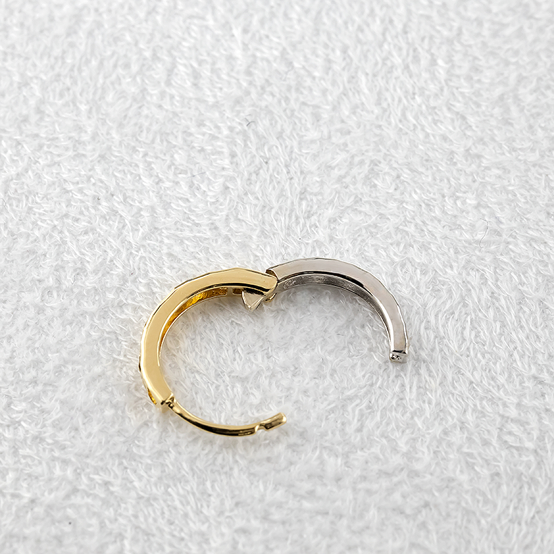 18金 フープピアス ペア レディース 普段使い ゴールド 18k リング ピアス 透かし ホワイトゴールドk18 シンプル あすつく 送料無料 セール saleの画像