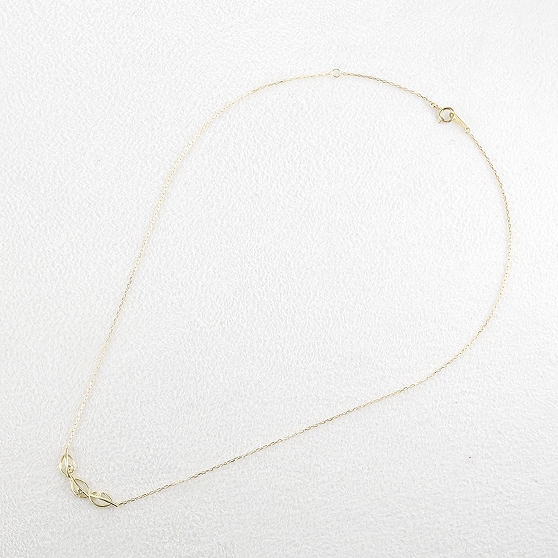 18金 ネックレス ダイヤモンド リーフ レディース チェーン ゴールド 18k シンプル スリーストーン イエローゴールドk18 男女兼用 あすつく 送料無料 セールの画像