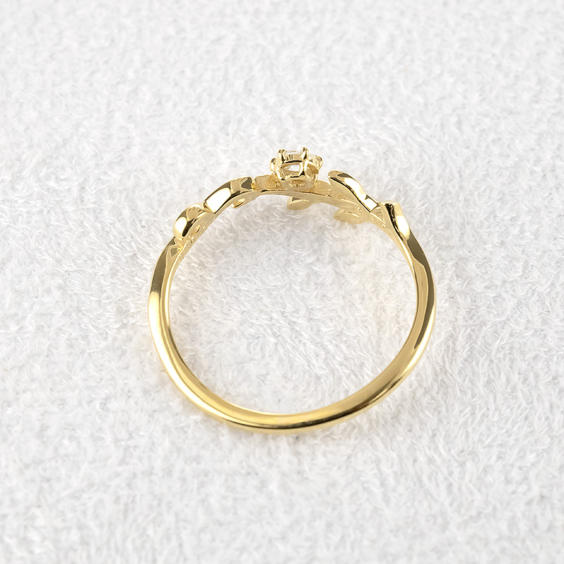婚約指輪 18金 リング ダイヤモンド 一粒 レディース オリーブ 細め 華奢 ゴールド 18k 0.05ctup VS ピンキーリング ソーティングカード付 送料無料 セール saleの画像