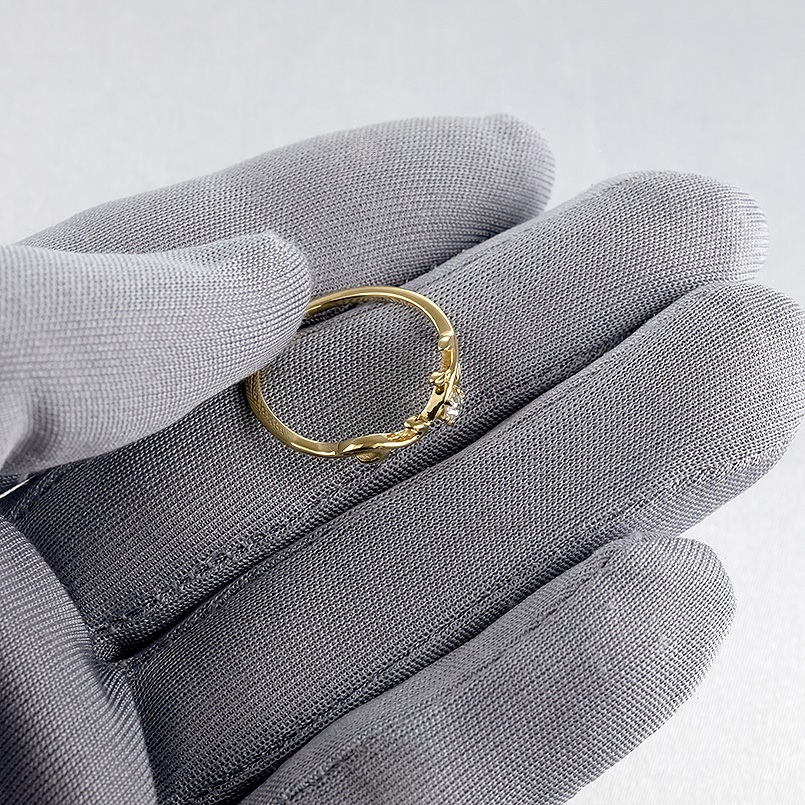 婚約指輪 18金 リング ダイヤモンド 一粒 レディース オリーブ 細め 華奢 ゴールド 18k 0.05ctup VS ピンキーリング ソーティングカード付 送料無料 セール saleの画像