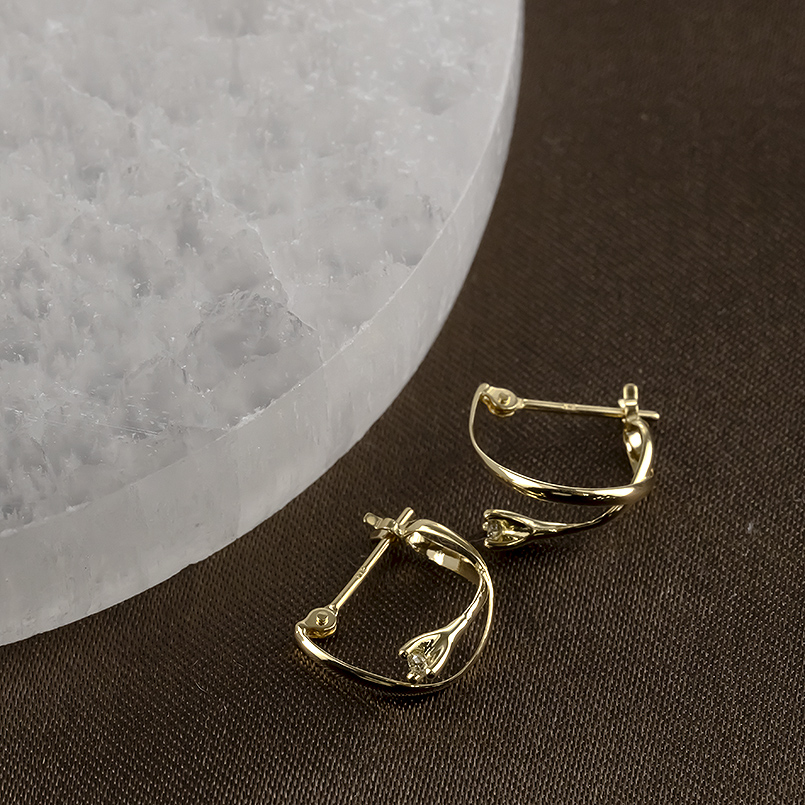 18金 フープピアス ダイヤモンド レディース ピアス ペア ゴールド 18k イエローゴールドk18 シンプル おしゃれ 人気 あすつく 送料無料 セール saleの画像