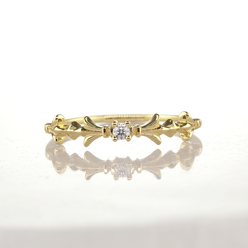 18金 リング ダイヤモンド 一粒 ユリの紋章 ゴールド 18k 細め 華奢 婚約指輪 ピンキーリング 普段使い シンプル 百合の紋章 男女兼用 送料無料 セール saleの画像