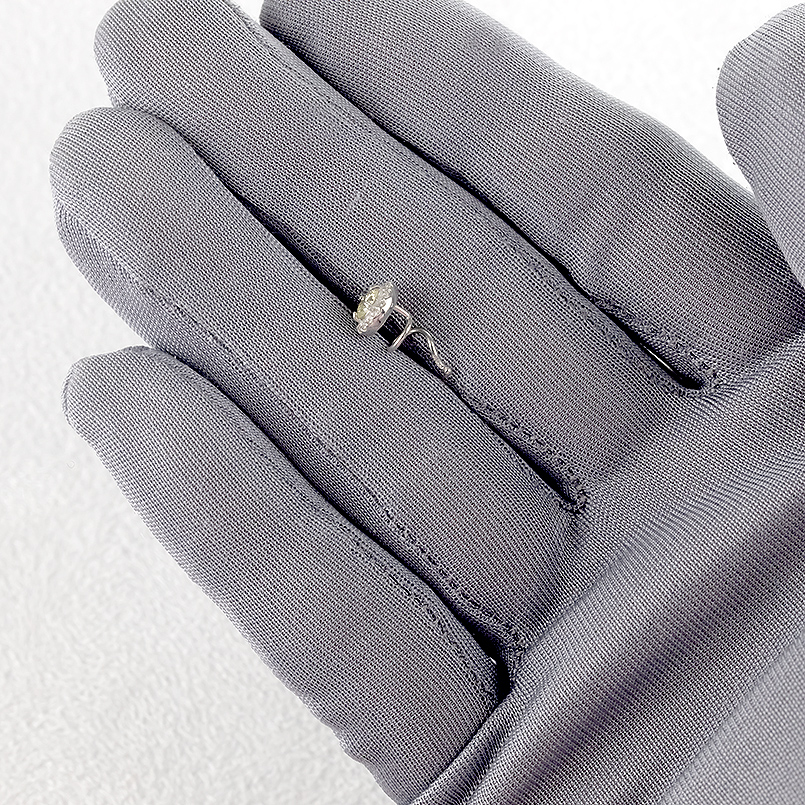 プラチナ ピアス ダイヤモンド ライトイエロー pt900 簡単装着 レディース 片耳 キャッチのいらないピアス キャッチナッシャー あすつく 送料無料 セール saleの画像