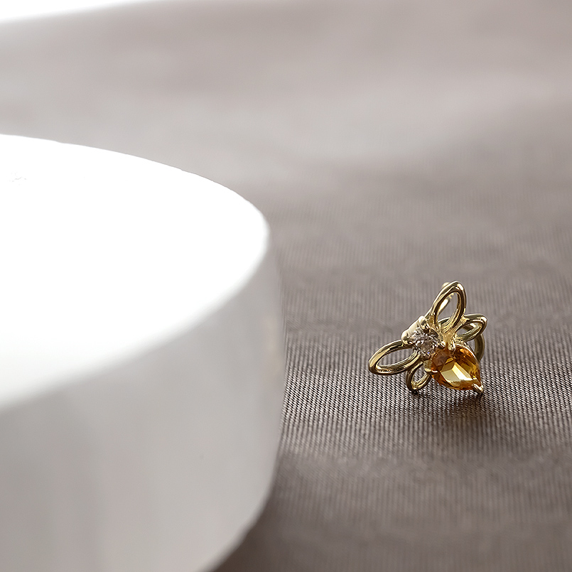 18金 ピアス 蜂 ダイヤモンド シトリン レディース 片耳 天然石 つけっぱなし ゴールド 18k キャッチのいらないピアス キャッチナッシャー あすつく 送料無料｜atrus｜06