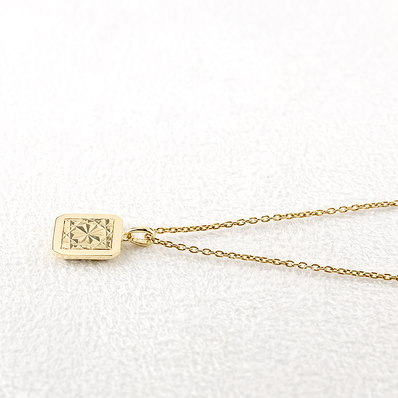 18金 ネックレス トップ ゴールド 18k ペンダントトップ ペンダントヘッド プレート シンプル 男女兼用 人気 あすつく 送料無料 セール saleの画像