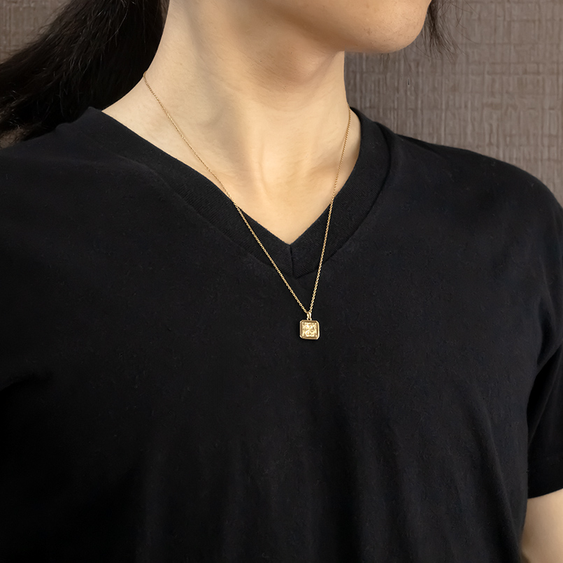 18金 ネックレス トップ ゴールド 18k ペンダントトップ ペンダントヘッド プレート シンプル 男女兼用 人気 あすつく 送料無料 セール saleの画像