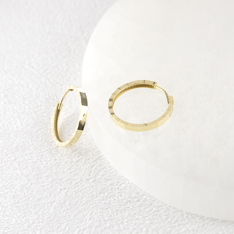18金 フープピアス レディース 大ぶり ゴールド 18k ピアス フープ ペア イエローゴールドk18 おしゃれ 人気 女性 あすつく 送料無料 セール saleの画像