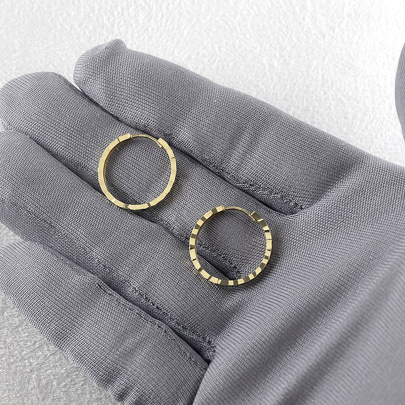 18金 フープピアス レディース 大ぶり ゴールド 18k ピアス フープ ペア イエローゴールドk18 おしゃれ 人気 女性 あすつく 送料無料 セール saleの画像
