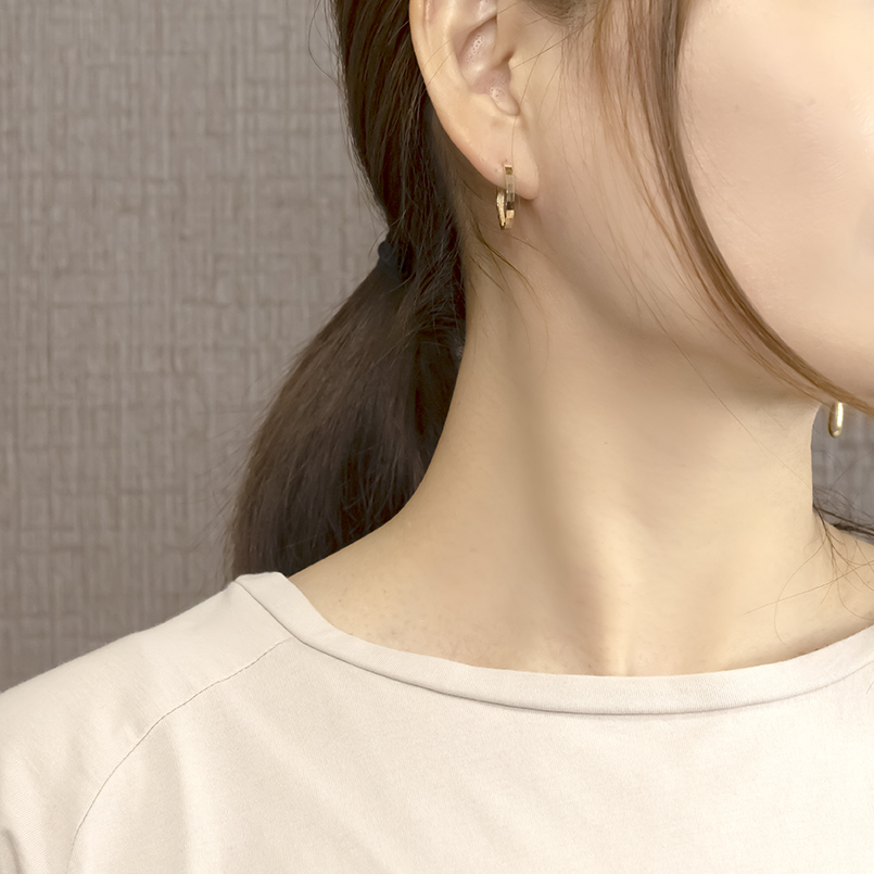 18金 フープピアス レディース 大ぶり ゴールド 18k ピアス フープ ペア イエローゴールドk18 おしゃれ 人気 女性 あすつく 送料無料 セール saleの画像
