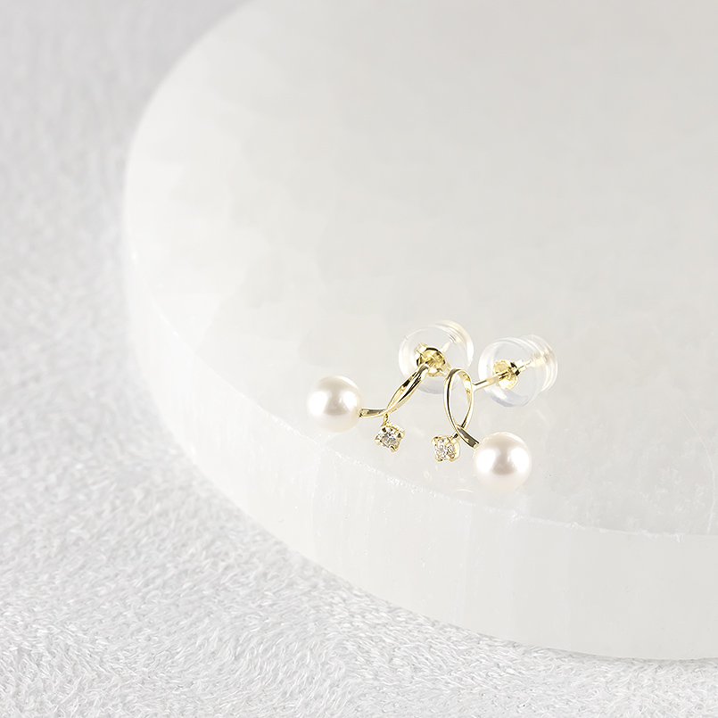 18金 ピアス パール 真珠 レディース ダイヤモンド ペア ゴールド 18k アコヤ あこや真珠 フォーマル イエローゴールドK18 あすつく 送料無料 セール saleの画像