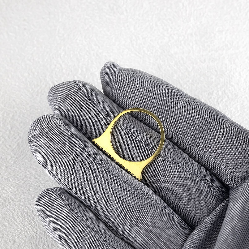 18金 ピンキーリング レディース ダイヤモンド 0.14ct 細め ゴールド 18k 一文字リング ストレート シンプル リング 婚約指輪 おしゃれ 送料無料 セール saleの画像