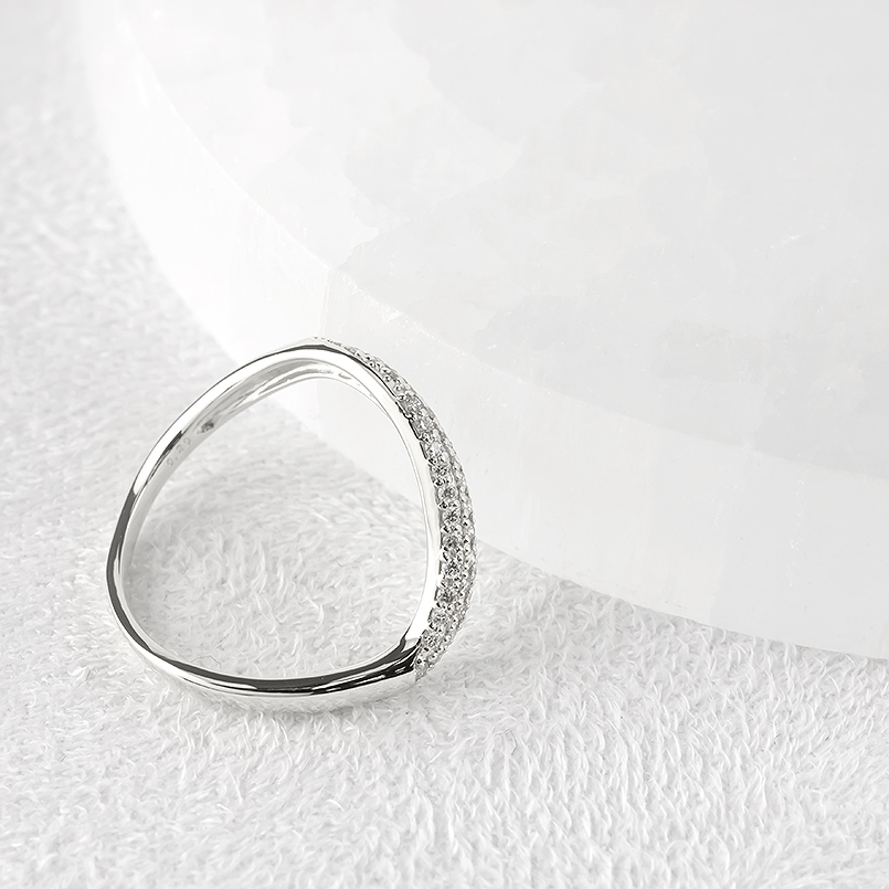 プラチナ リング レディース ダイヤモンド 0.2ct 12号 パヴェ 指輪 pt950 ピンキーリング 婚約指輪 おしゃれ 豪華 ダイヤ あすつく 送料無料 セール saleの画像