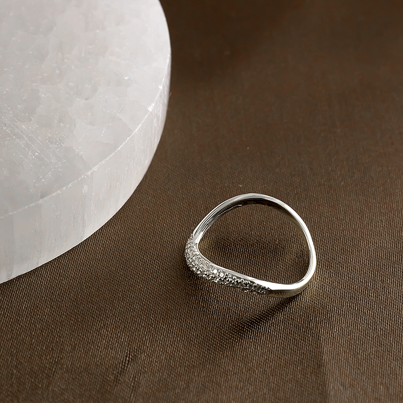 プラチナ リング レディース ダイヤモンド 0.2ct 12号 パヴェ 指輪 pt950 ピンキーリング 婚約指輪 おしゃれ 豪華 ダイヤ あすつく 送料無料 セール saleの画像